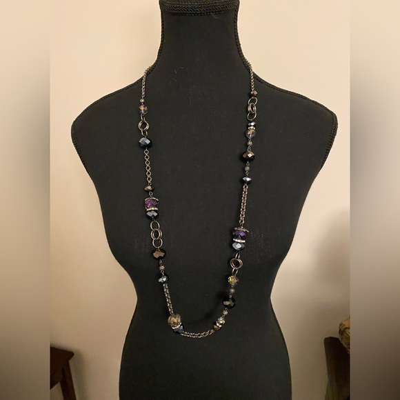 Long beaded chain. - Picture 1 of 5